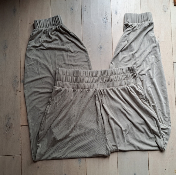 Z Supply Savina Jogger - Picture 9 of 11